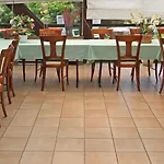Hotel Sud 2*